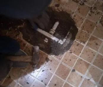 曲沃卫生间漏水维修公司为您分享下卫生间渗水如何处理及注意事项
